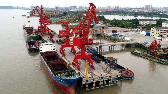 甘南概述露天料场港口封闭问题的实行方法